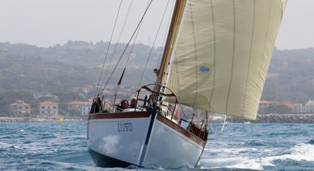 Le vele d’epoca alla Settimana Velica Internazionale Accademia Navale Città di Livorno, aperte le iscrizioni