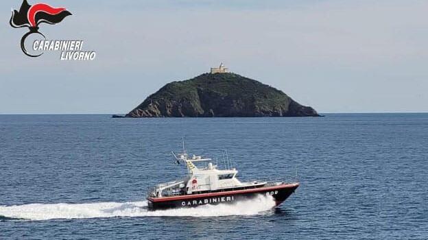 Isola d’Elba, sventata una tragedia in mare grazie all’intervento della Motovedetta dei Carabinieri 