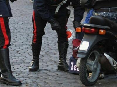 Fermati due minorenni a bordo di un motorino rubato