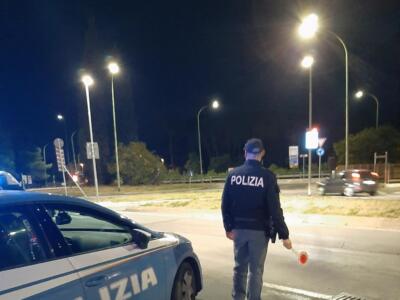 Polizia di stato Grosseto, settimana di contrasto alla mala movida. 295 automobili controllate