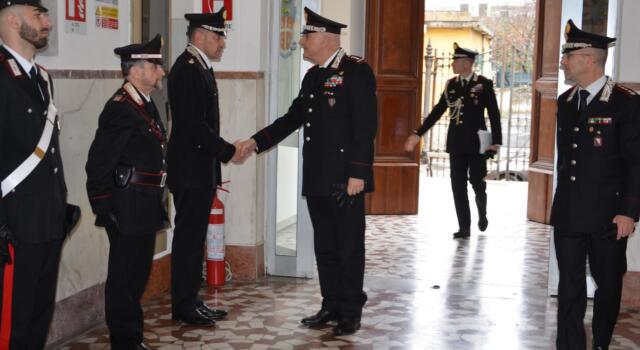 Il generale Bernardini in visita a Massa