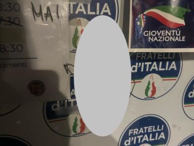 Fratelli d’Italia, imbrattati i manifesti elettorali del nostro candidato sindaco
